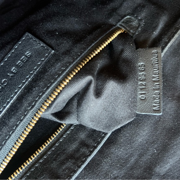 See By Chloé black with gold leopard print clutch bag. Mob wife - Picture 10 of 12